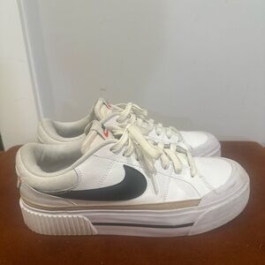 Nike Woman’s Platform Sneakers size 9